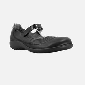 Women's Naot Kirei Mary Jane. Size 42